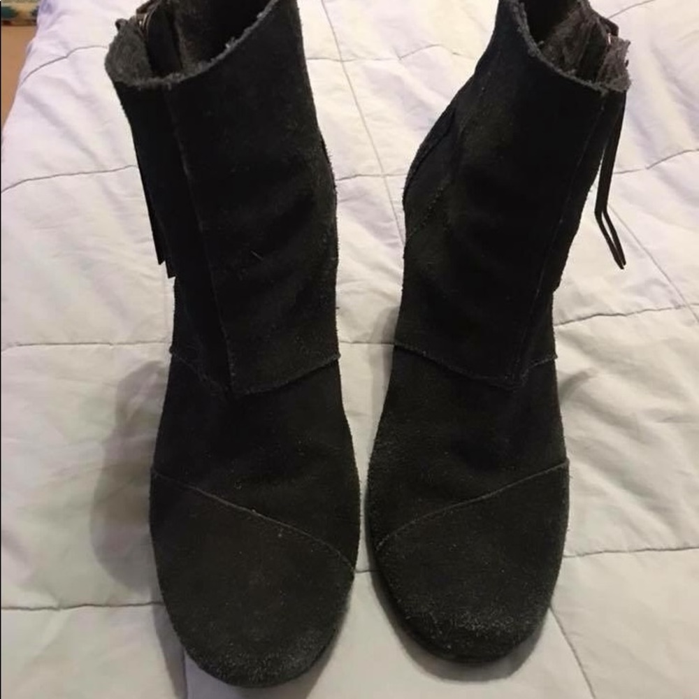 Toms Wedge Black Suede Boots